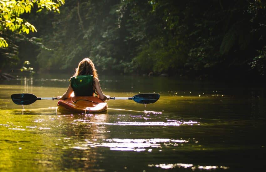 Top 7 des plus belles rivières où faire du kayak en France